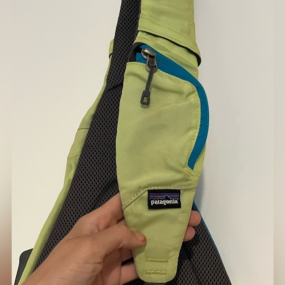 Patagonia Atom Sling Shoulder Bag - Picture 8 of 11